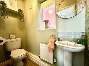WC- click for photo gallery